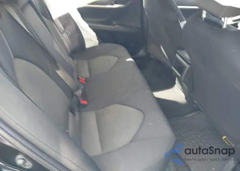 2023 Toyota Camry Le z USA, uszkodzony, nr VIN 4T1R11AK8PU137907